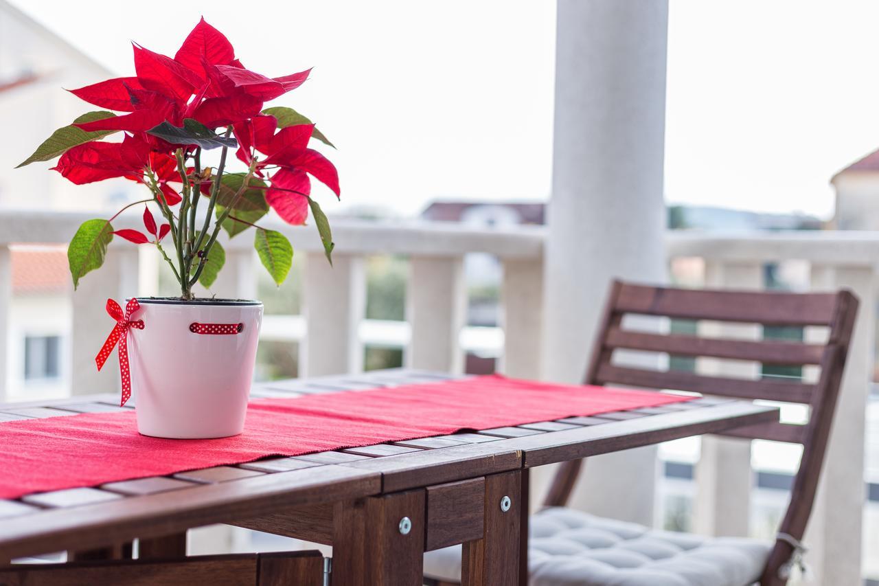Apartman Dukic Vodice Exteriör bild