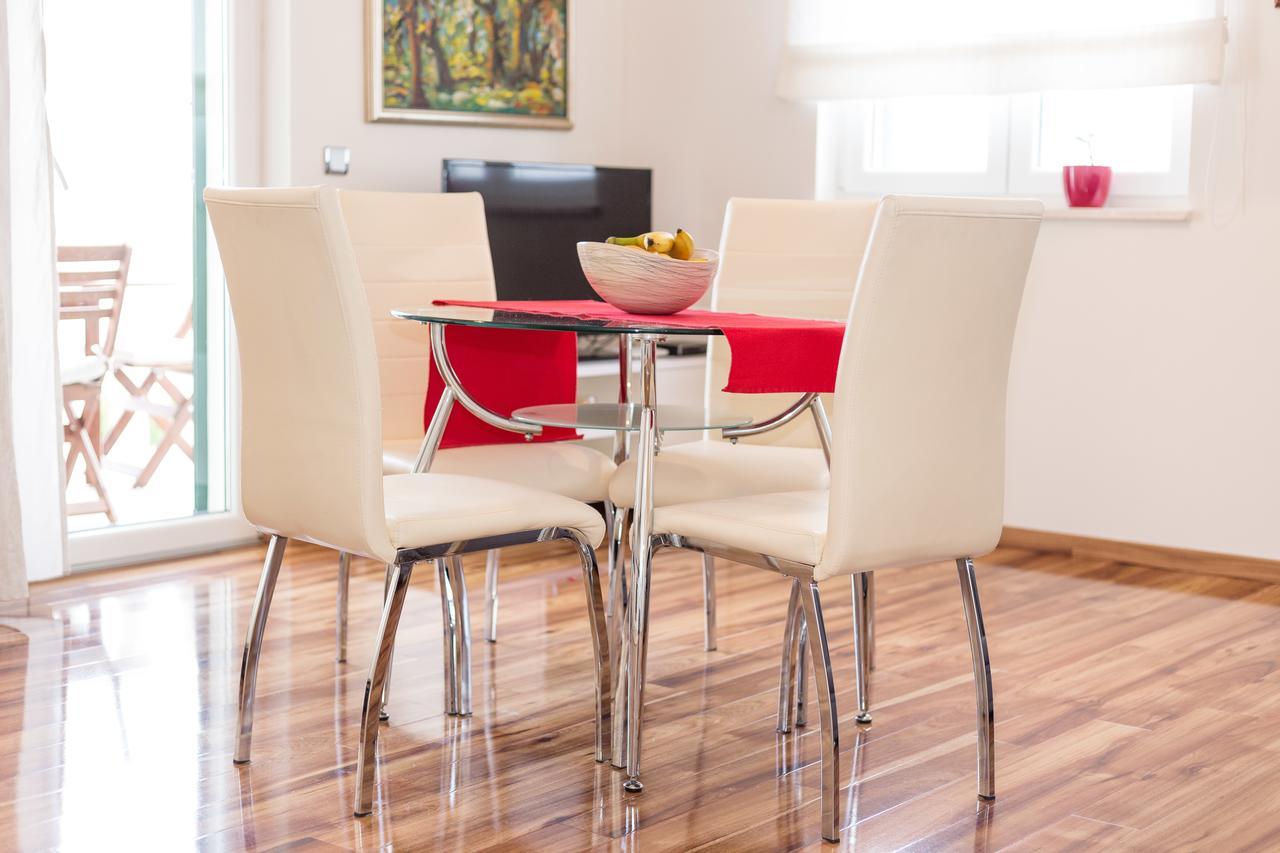 Apartman Dukic Vodice Exteriör bild