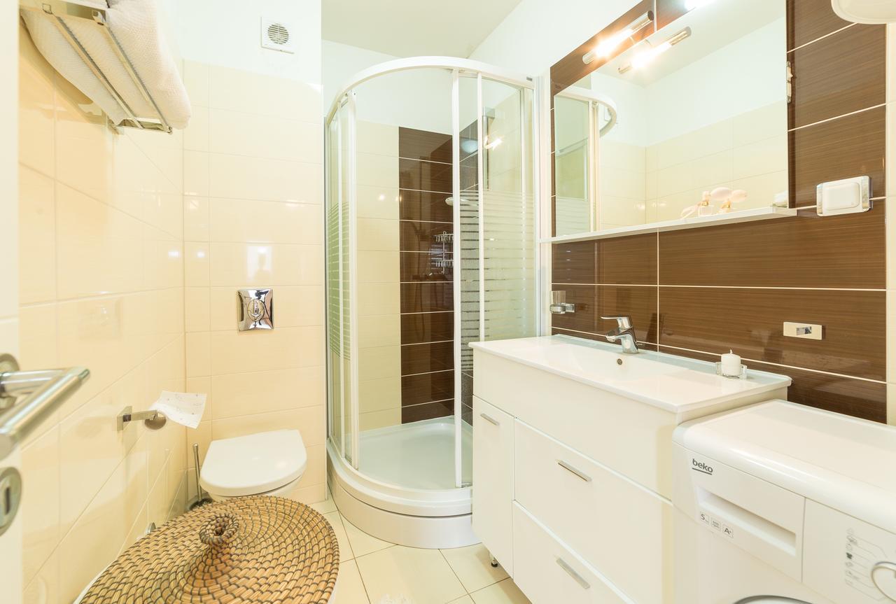 Apartman Dukic Vodice Exteriör bild